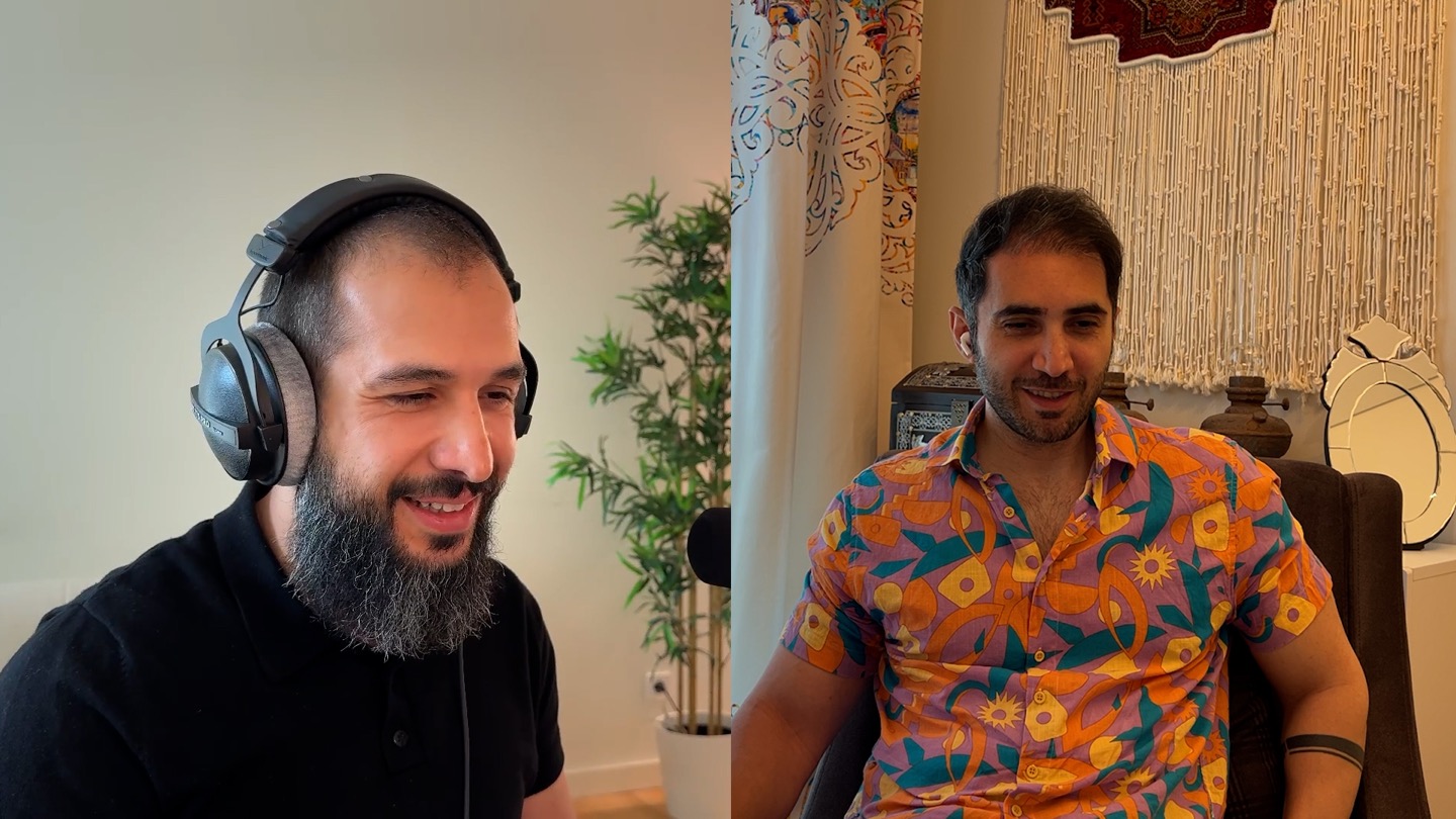 علیرضا دارابی in a Wisdorise conversation